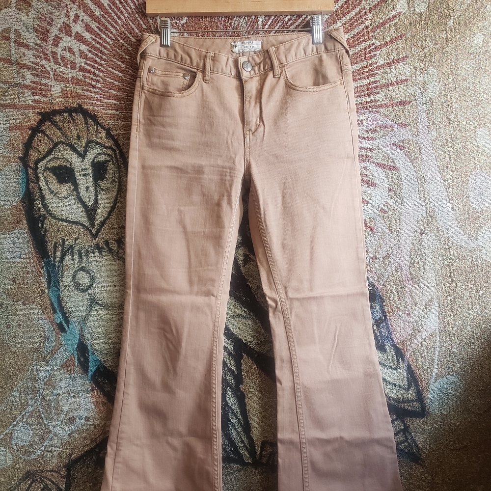 Free People Belle Bottomed Jean's.